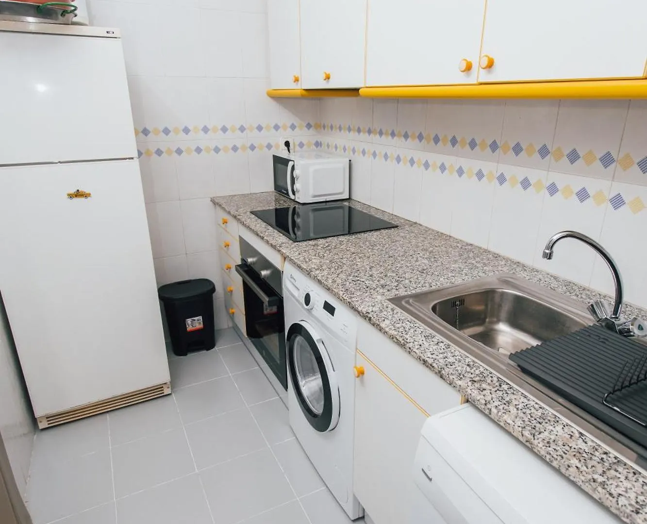 Seaview 3 Room Apartment 8 Pax Wifi Cambrils Spain